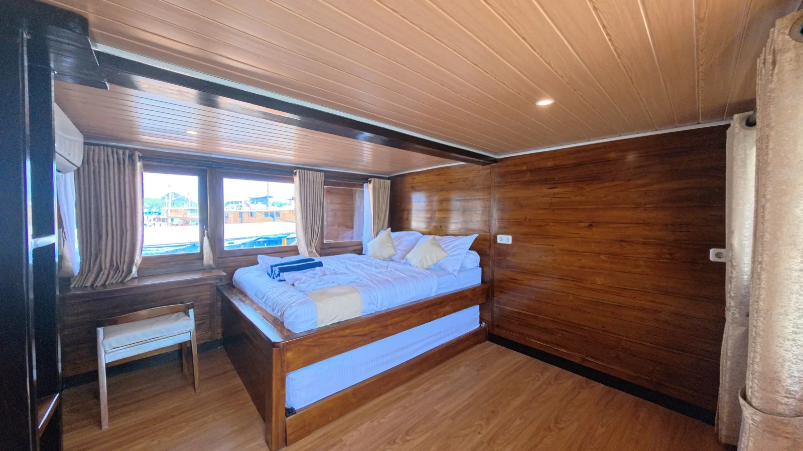 Arfisyana 2, Deluxe Boat (photo 4)