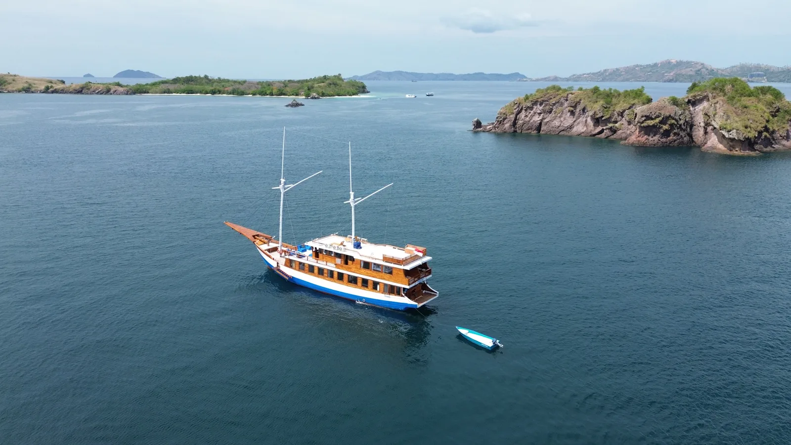 Arfisyana 2, Deluxe Boat (photo 1)