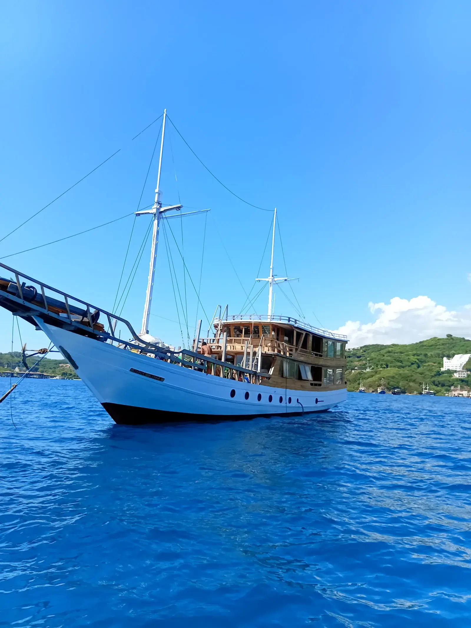 Medina Mecca, Kapal Luxury (foto 3)