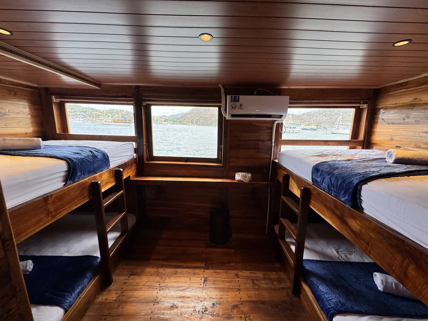 Share Cabin Bromo Aimar