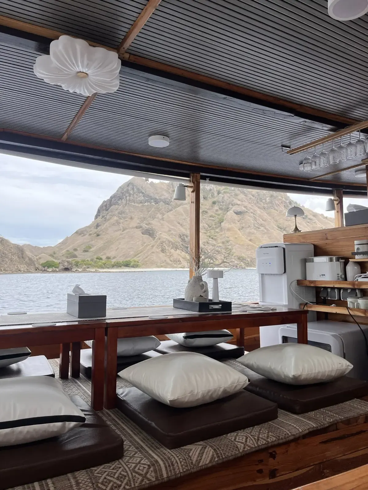 Kimochi III, Kapal Deluxe (foto 3)