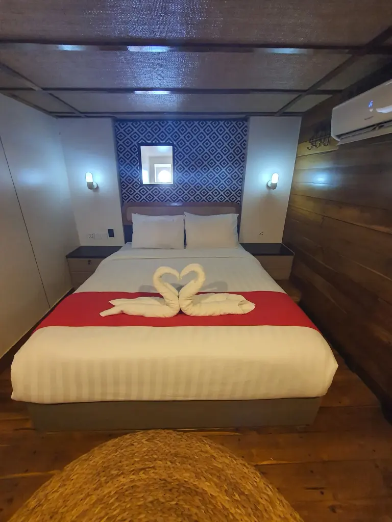 Kamar Family Cabin, ber-AC, kamar mandi dalam, 4 tamu di Kapal Sea Familia II