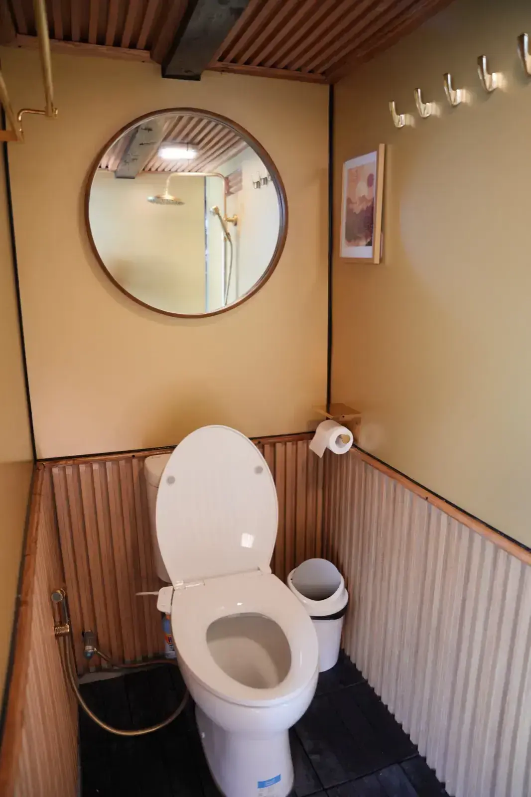 Kimochi 2, Kapal Deluxe (foto 4)