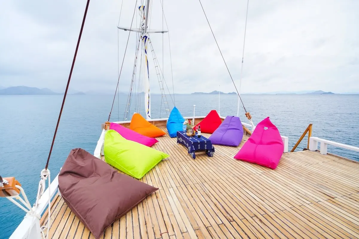 La Main 1, Kapal Luxury (foto 3)