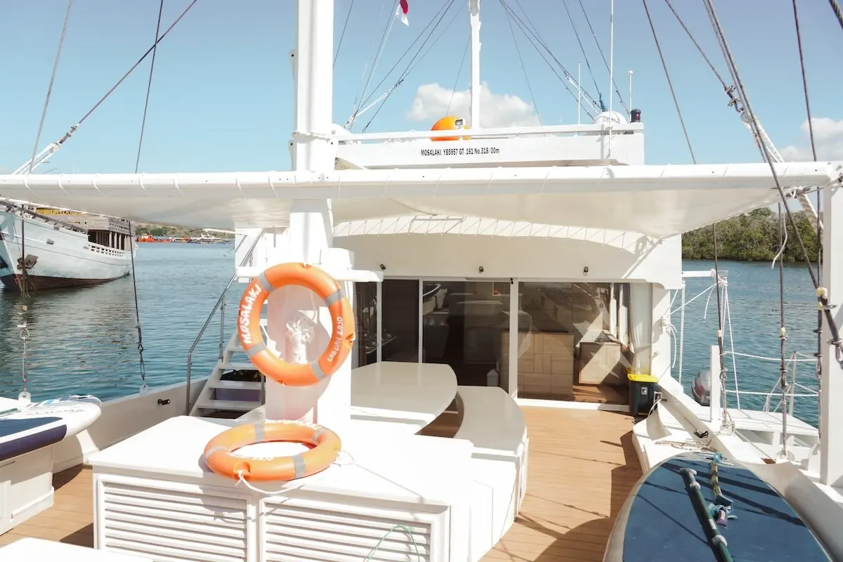 Mosalaki, Kapal Luxury (foto 5)