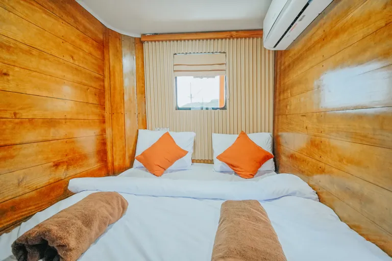 Superior Cabin di kapal Segara