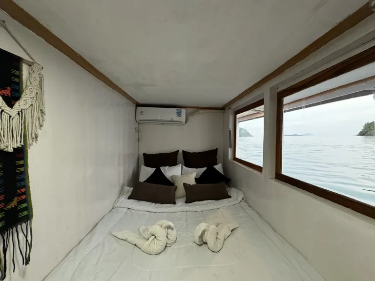 Superior Cabin di kapal Umami