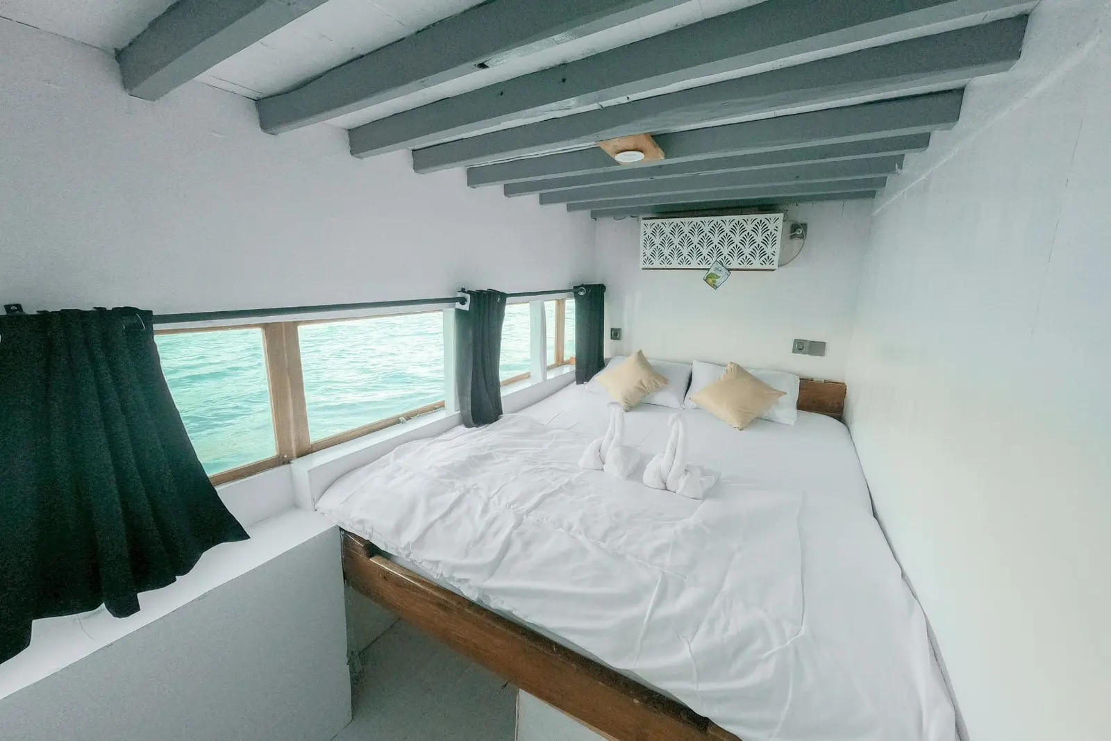 Yukai, Kapal Deluxe (foto 2)